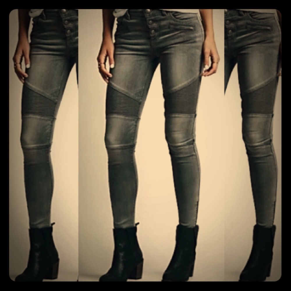 **SOLD** FREE PEOPLE skinny moto style denim jeans
